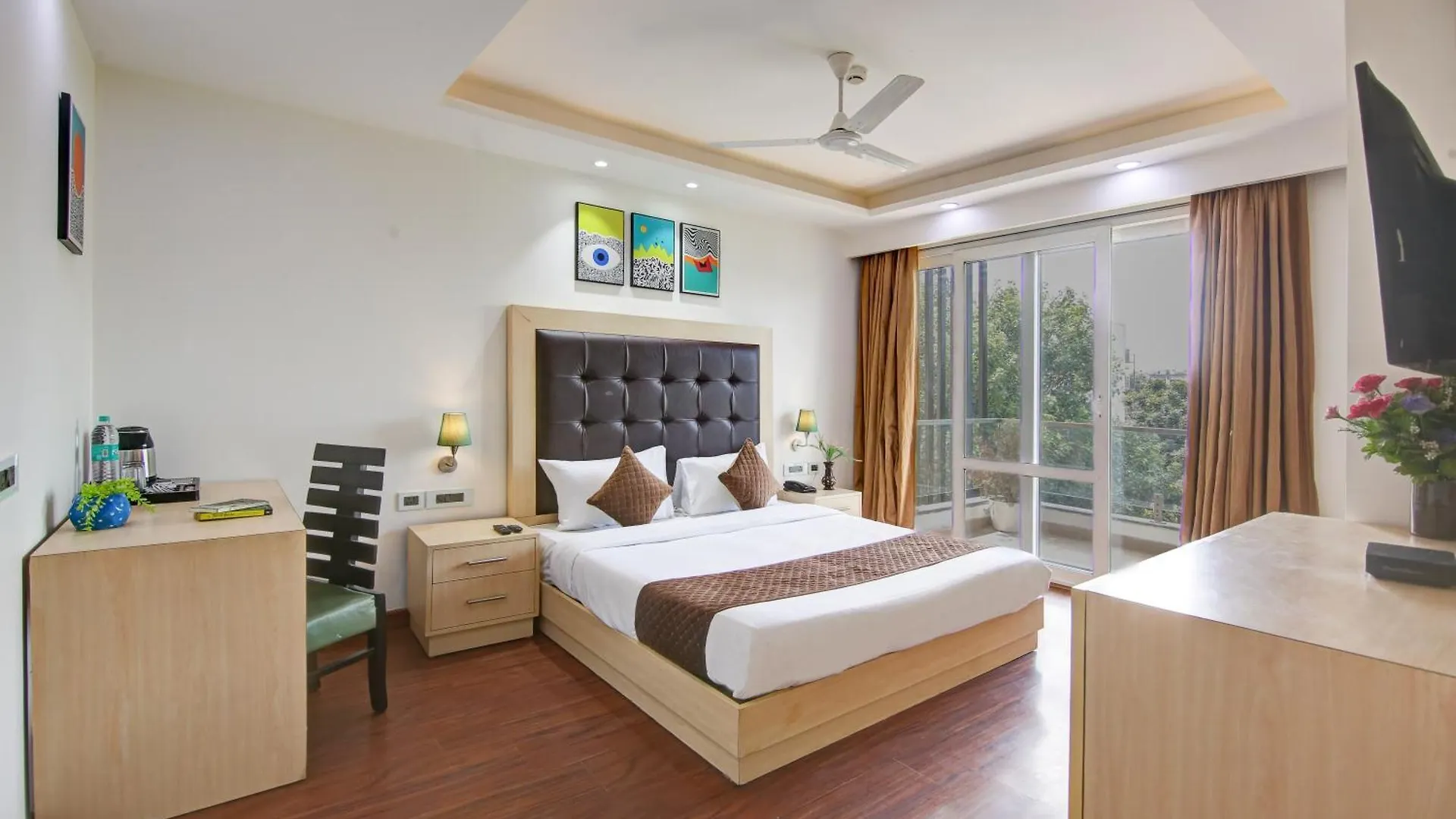 Limewood Stay Bliss - Boutique Hotel Gurgaon