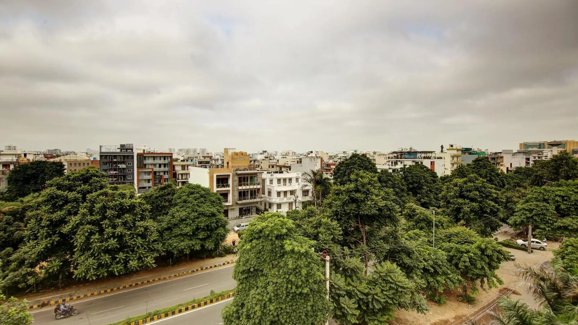 Limewood Stay Bliss - Boutique Hotel Gurgaon