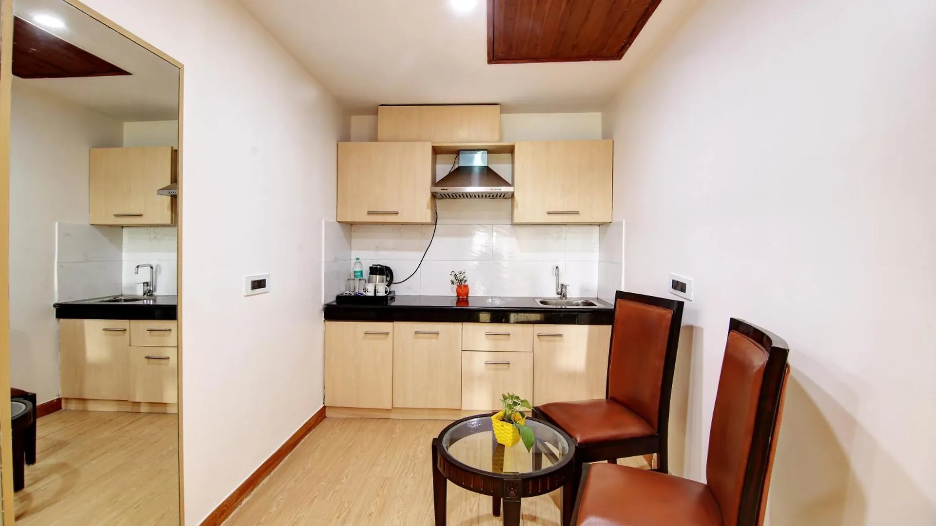 ***  Limewood Stay Bliss - Boutique Hotel Gurgaon India